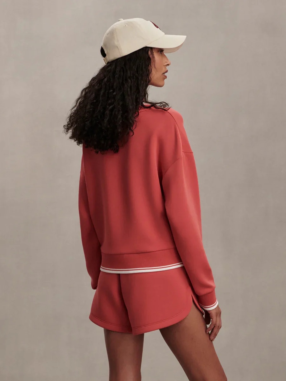 NWT VARLEY Coulter High-Rise Short 3.5'' - Picture 3 of 6